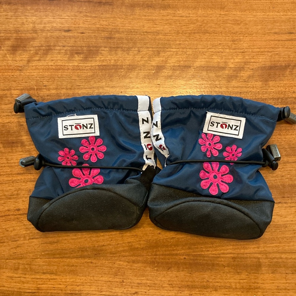 Stonz Baby Booties Waterproof Fleece Lined Blue with Pink Flowers Sz Small S